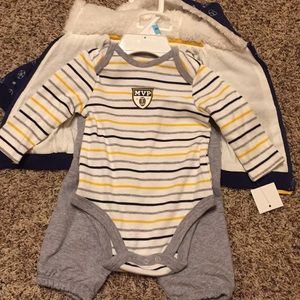 3 piece boys set New Sports themed